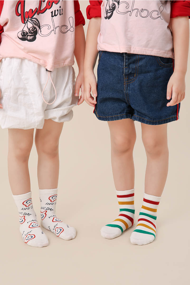 Zavensox 1 Pair Kids Colorful Bear Pattern Socks - Multicolor Cartoon Animal Crew Socks for Boys & Girls