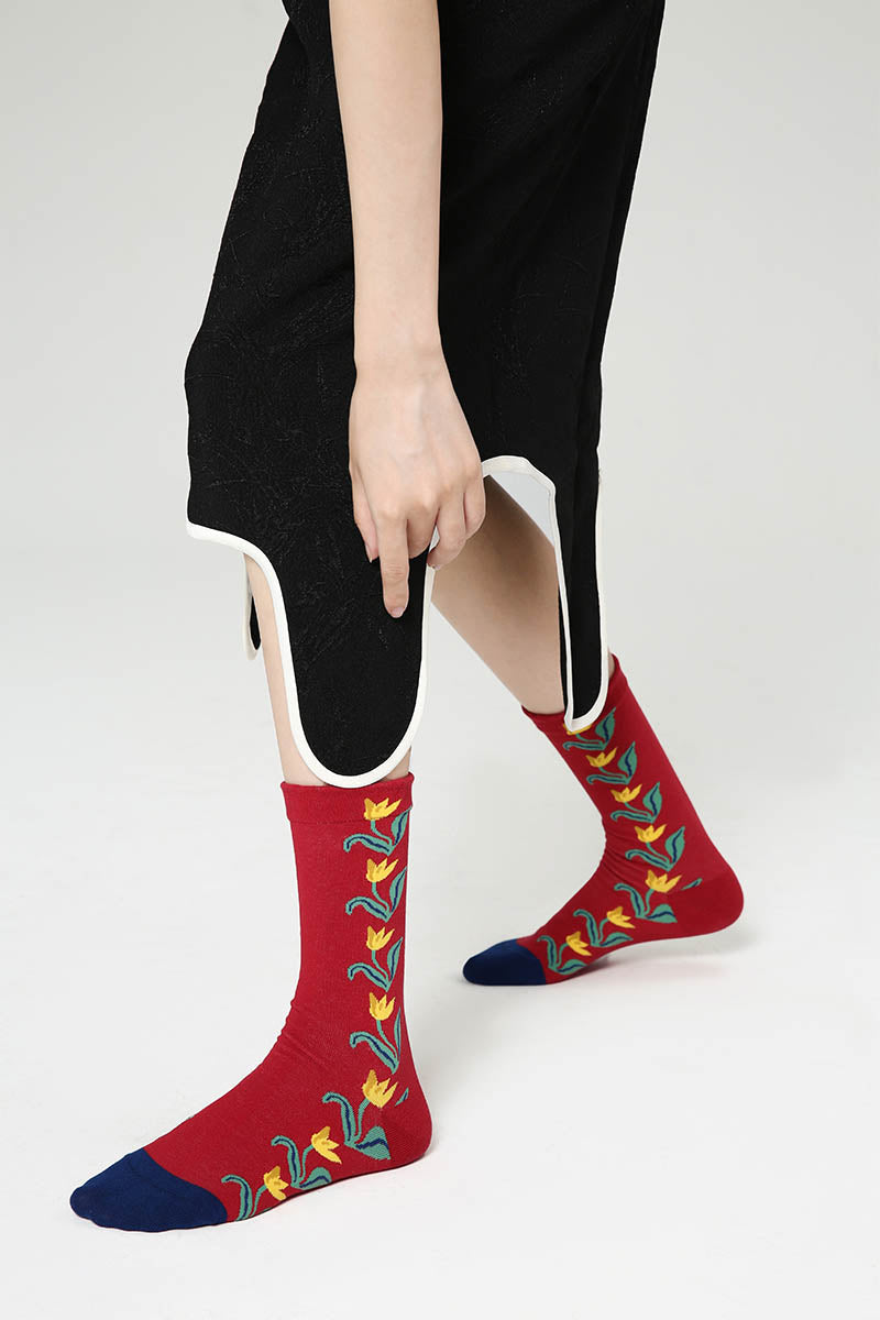 Zavensox Women's Red Botanical Print Crew Socks - 1 Pair Floral Pattern Cotton Blend Socks
